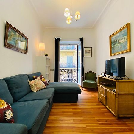Beach Side Apartment ซานเซบาสเตียน ภายนอก รูปภาพ