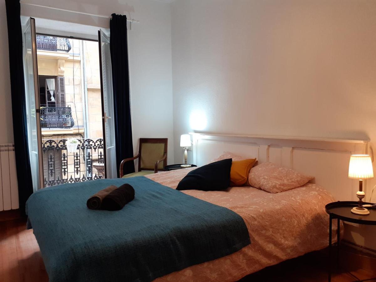 Beach Side Apartment ซานเซบาสเตียน ภายนอก รูปภาพ